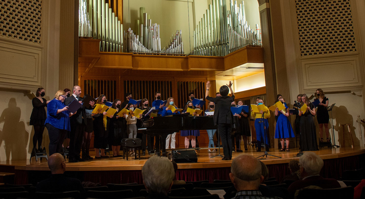 Linfield choir performance a benefit concert for Ukraine in Ice Auditorium